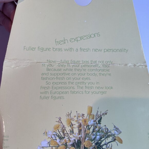 Vintage Fresh Expressions Soft Cup Bra Size 38C Black Lavish Lace Sexy NEW - Picture 3 of 9